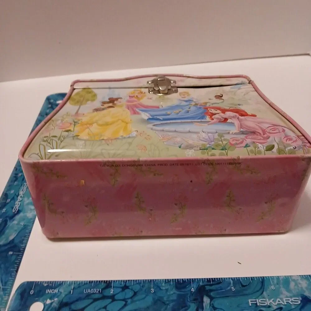 Disney Princess Metal Purse Handbag Snack Box – Beaded Handle - Picture 2 of 9